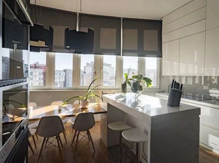Продаж 2-х кімнатної квартири Максимовича Михайла (Трутенка) вул. - фото 1