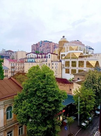Продам 2 кімнатну квартиру в центрі Києва. вул. Софіївська 4 Майдан Незалежності - фото 1