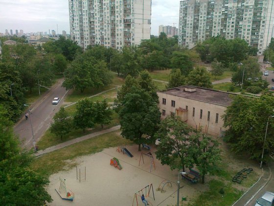 Продаж 3 кімнатної квартири, вул. Шептицького 24г, поруч з м.Лівобережна. Киев