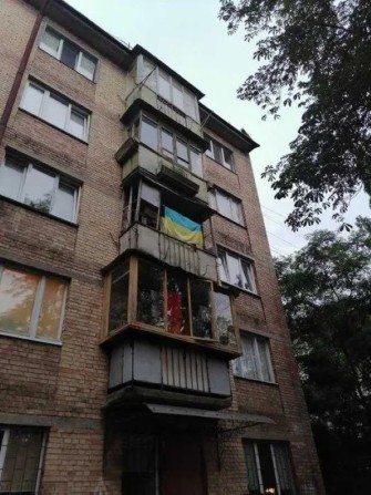 Продаж 2-к квартири вул. Салютна 11 - фото 1