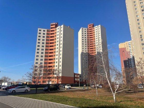 Продам 3-к кв у новому будинку по вул. Милославська, 18 Київ