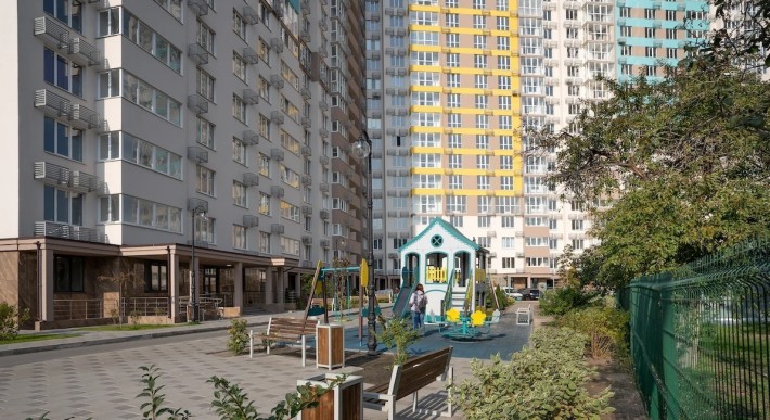 Продаж  3-к квартири в ЖК Теремки вул. Заболотного 15г Голосіївський район - фото 1