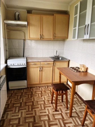 Продаж 2-к квартири  вул. Будівельників 16 (Дніпровський район) - фото 1