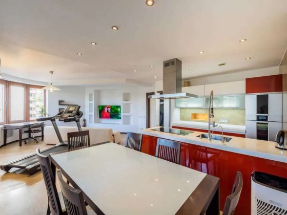 Продаж 3-кімнатної квартири по вул.Руданского, 4/6 Київ