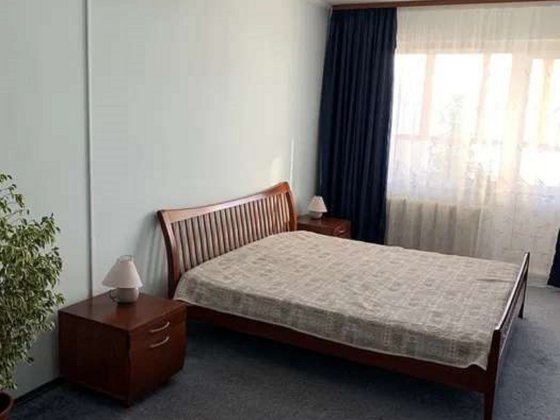 Продаж 2-кімнатної квартири по вул.Драгоманова, 12. Київ