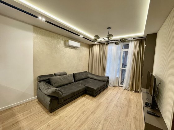 Продаж 1 кімнатної квартири вул. Осокорська 2а, ЖК Зарічний Київ