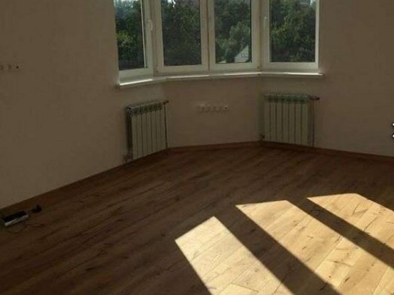 Продаж 2к квартири 82 кв.м., вул. Перемишльська, 2г, Подільський р-н Киев