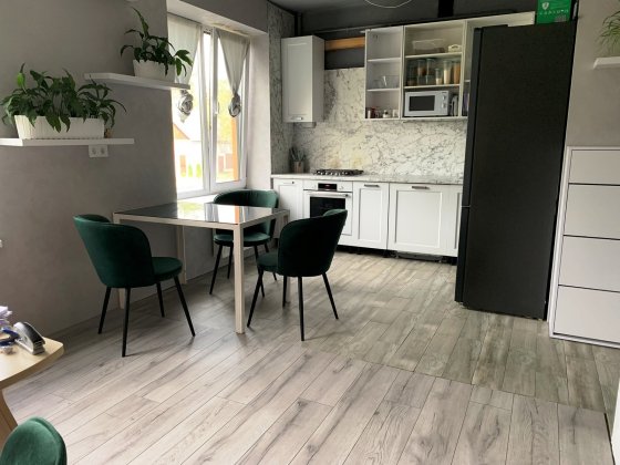 Продаж 2к квартири вул. Радистів 30, ЖК" Фінський дворик", Биківня Київ