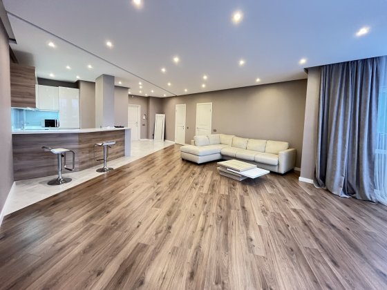 Продаж Видової квартири в ЖК Київська Венеція, пр-кт. Соборності, 30 Київ