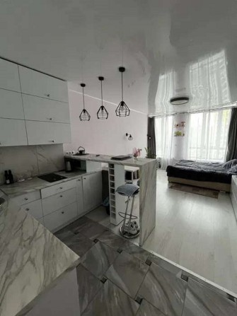 Продаж 1-к квартири Каховська вул.62а - фото 1