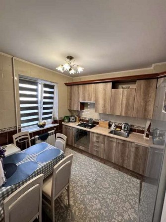 Продається трьохкімнатна квартира по вулиці Милославська 23 (Троєщина) - фото 1