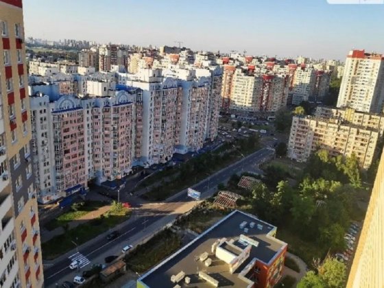 Продаж трьохкімнатної квартири за адресою вул. Ю.Здановської 85а Киев