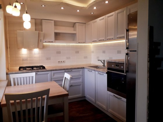 Продам 3 кімнатну квартиру на вул. Ентузіастів, 21/1 Киев