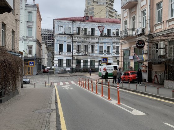 Продається 5-кімнатна дворівнева квартира, вул.Прорізна, 18/1г. Киев