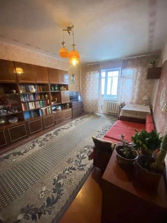 Двокімнатна простора квартира біля метро «Мінська» вул.Лукьяненко Левка (Тимошенко) 7а! - фото 1