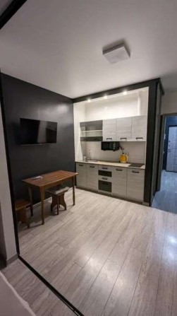 Продаж 1-к квартири - студії Харківське шосе 15а - фото 1