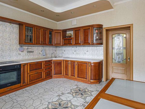 Продаж 4-кімнатної квартири на вул.Левка Лук'яненка, 21 Киев