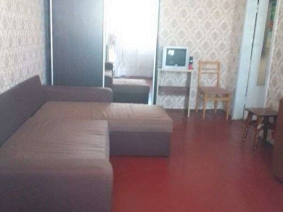 Продаж однокімнатної квартири на вул. Драгоманова 7А Київ