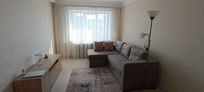 Продаж 2-кімнатної квартири на вул.Зодчих, 40 - фото 1