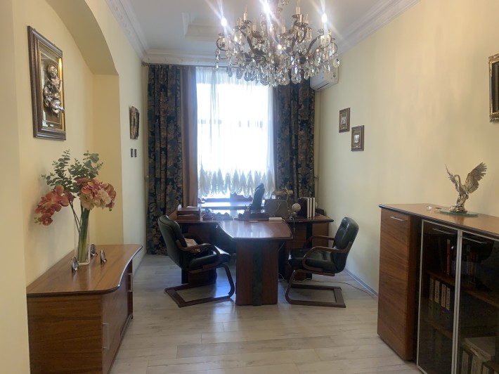 Продається 2-кімнатна квартира по вул. Саксаганського, 131а, - фото 1