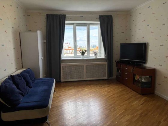 Продаж 2к. квартири вул. Смілянська 10/31 Київ