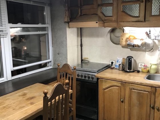 Продаж 2 к.  Велика васильківська 102, метро Палац Украіни, центр Київ