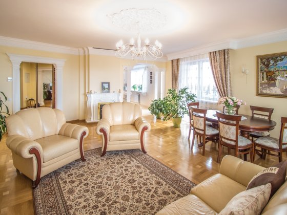 3к квартира з дизайнерським ремонтом, Позняки, вул. Срібнокільська Київ