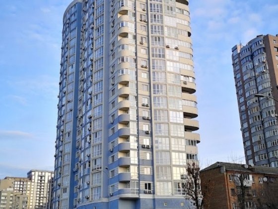 Продам 2-кімнатну світлу квартиру ЖК Либідь Київ