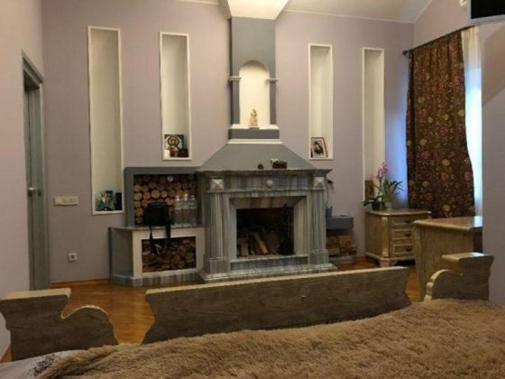 вул. Лукьянівська 63. П'ятикімнатна дворівнева квартира на Щекавиці Київ