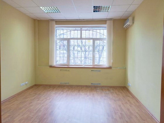 Продаж 3-к квартири вул. Дарвіна 10 Київ