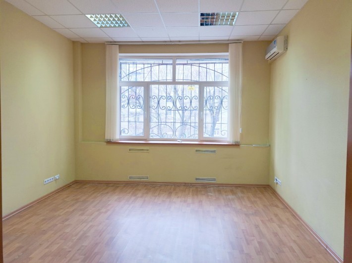 3к квартира, сталінка, Центр Києва, вул. Дарвіна,10 - фото 1