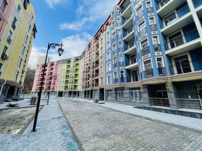Продам 2-кімнатну квартиру в ЖК Поділ град - фото 1