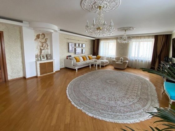 Продаж 4-кімнатної квартири на просп.Івасюка Володимира (Героїв Сталінграда), 14г Київ