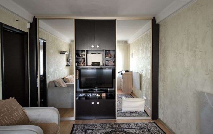 Продаж 1-к квартири вул.Зодчих 20 - фото 1