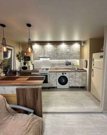 Продаж 1к квартири 33 кв. м на вул. Березнева 3 - фото 1