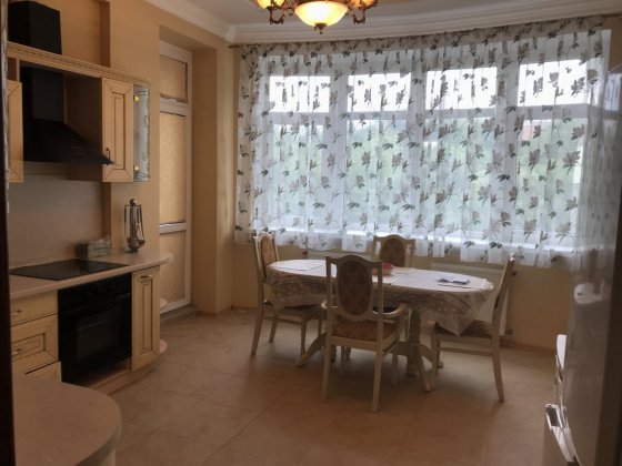 Бізнес клас, вул.Старонаводницька, 6б, 4 імнатна квартира. Преміум ремонт, 155м2 Київ