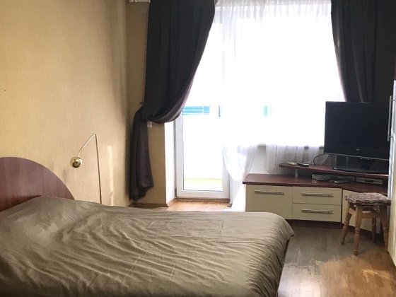 Продаж 1-кімнатної квартири в Печерському районі, вул.Ломаківська (Мічуріна),4 Киев