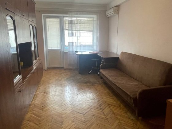 Продаж 2-х кімн в Дніпровському р-ні, вул. Дашкевича Остафія(Курнатовського), 19А Київ