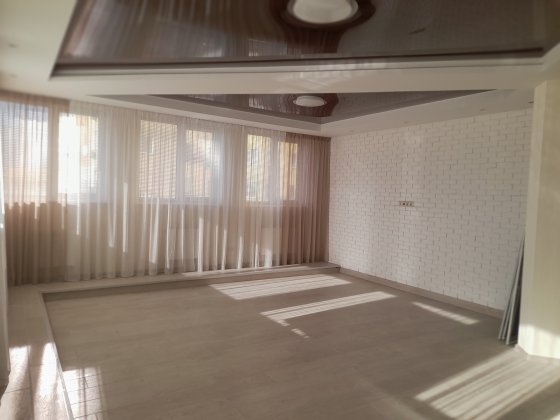 Продаж 2-х кім. квартири.вул. Евгена Харченко 47Б. 105 к.м. Бортнічі Київ