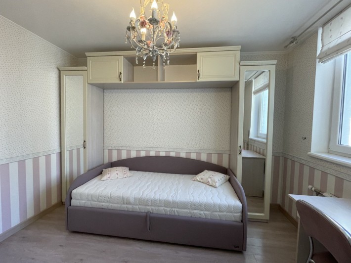 Продаж трикімнатної квартири,Урлівська 23 Б, Позняки - фото 1