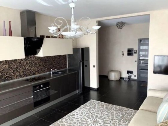 Позняки, продається 2-кімнатна квартира в ЖК RiverStone на Дніпровська набережна, 14а. Київ