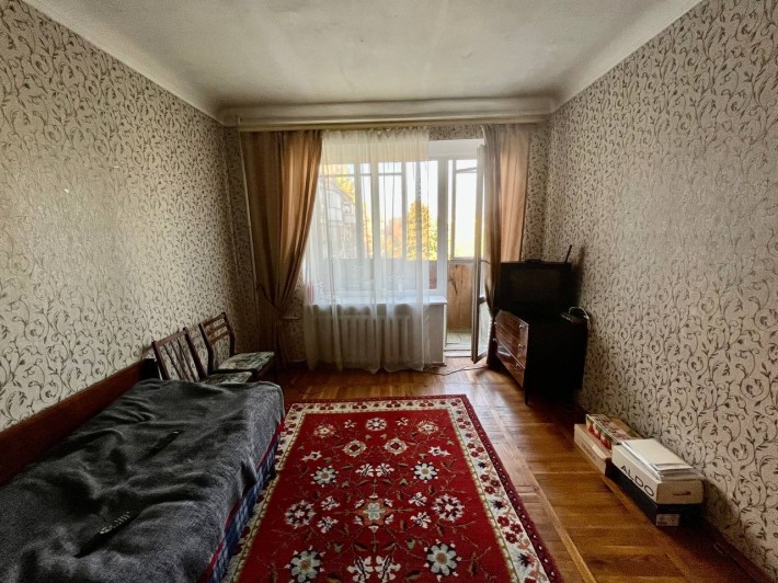 Продам трикімнатну квартиру по вулиці Вінницька 8, Солом’янський район, масив Чоколівка, правий бере - фото 1