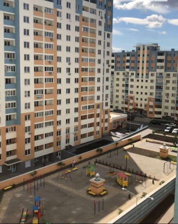 Продаж 3-кімнатної квартири Данченка Сергія вул.28 - фото 1
