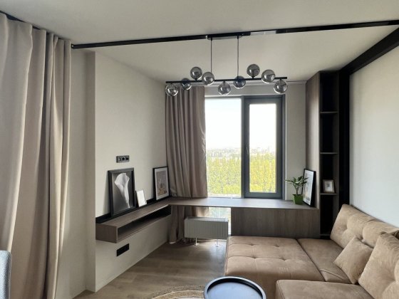 Продам однокімнатну квартиру з ремонтом, в ЖК Метрополіс бізнес-класу (Правий берег) Киев