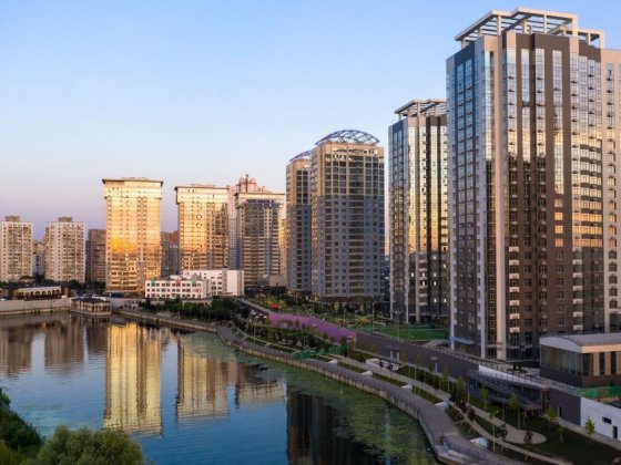 Продам 2к квартиру 90м2 в ЖК Рівер Стоун, вул. Трускавецька, 2А Київ