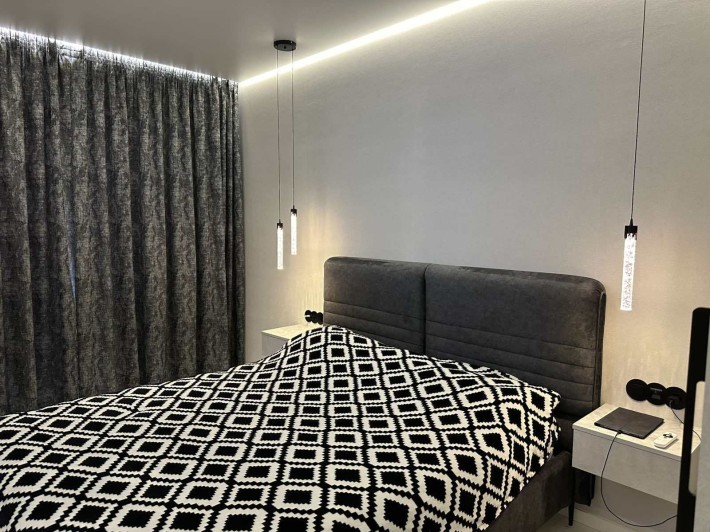 Продаж 1-к квартири біля метро Теремки вул. Академіка Заболотного, 148В Голосіївський район ЖК Кришт - фото 1