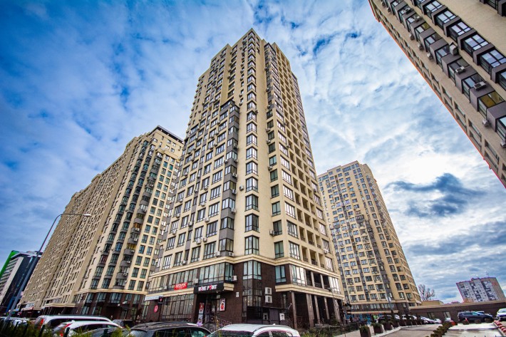 Продаж 3к.квартири 100 м2 в ЖК Венеція - фото 1
