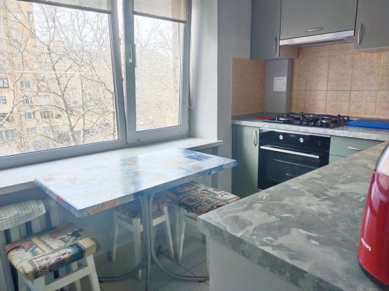 3-к квартира, вул. Буслівська, 20, Печерськ, м. "Звіринецька" Київ