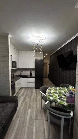 Однокімнатна квартира в монолітному будинку, ЖК Навігатор. - фото 1
