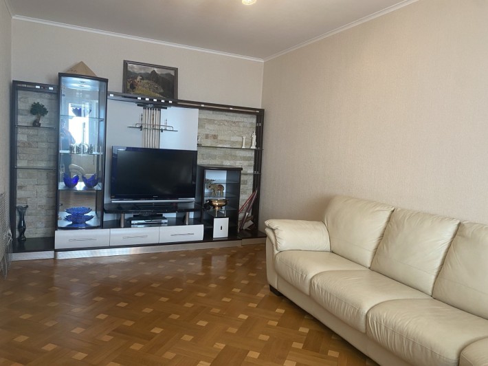 Продаж 3к квартиры по вул. В.Порика,7а,  Подільский район - фото 1